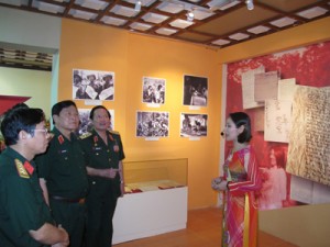 trien-lam-dien-bien-phu-moc-vang-lich-su-va-dai-tuong-vo-nguyen-giap-2